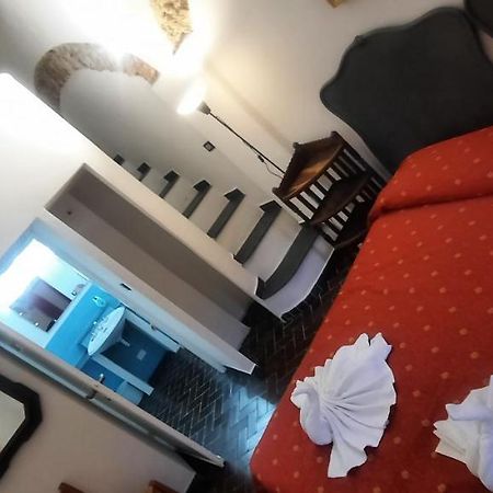 Vecchio Mulino Rosa Hotel Chiesanuova  ภายนอก รูปภาพ
